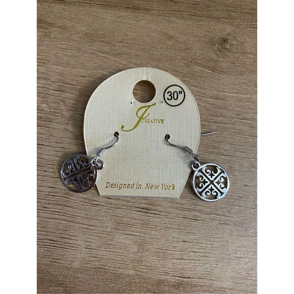 Essentials Silver Blue Studs & J Creative Silver Dangle Earrings Lot of 2 - Picture 3 of 8